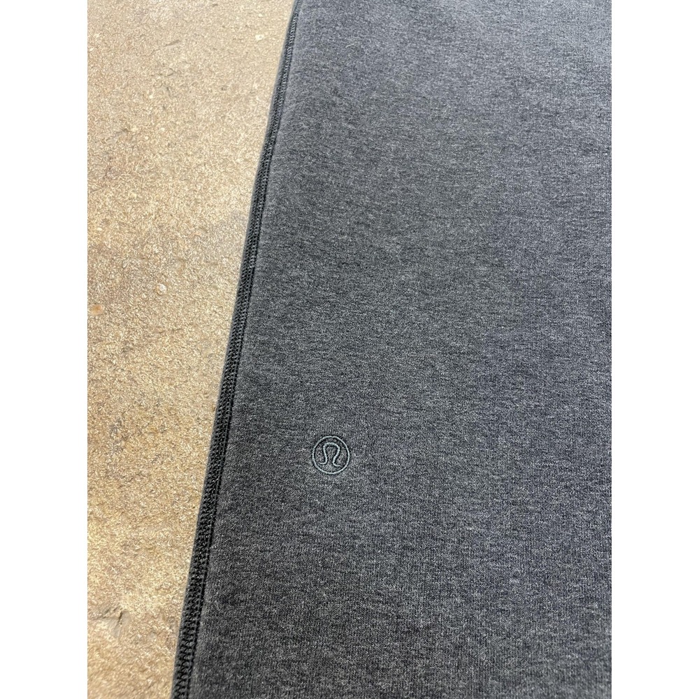 Lululemon Sweatpants Mens Medium Charcoal Gray Fleece Lined Drawstring Open Hem - Picture 10 of 16